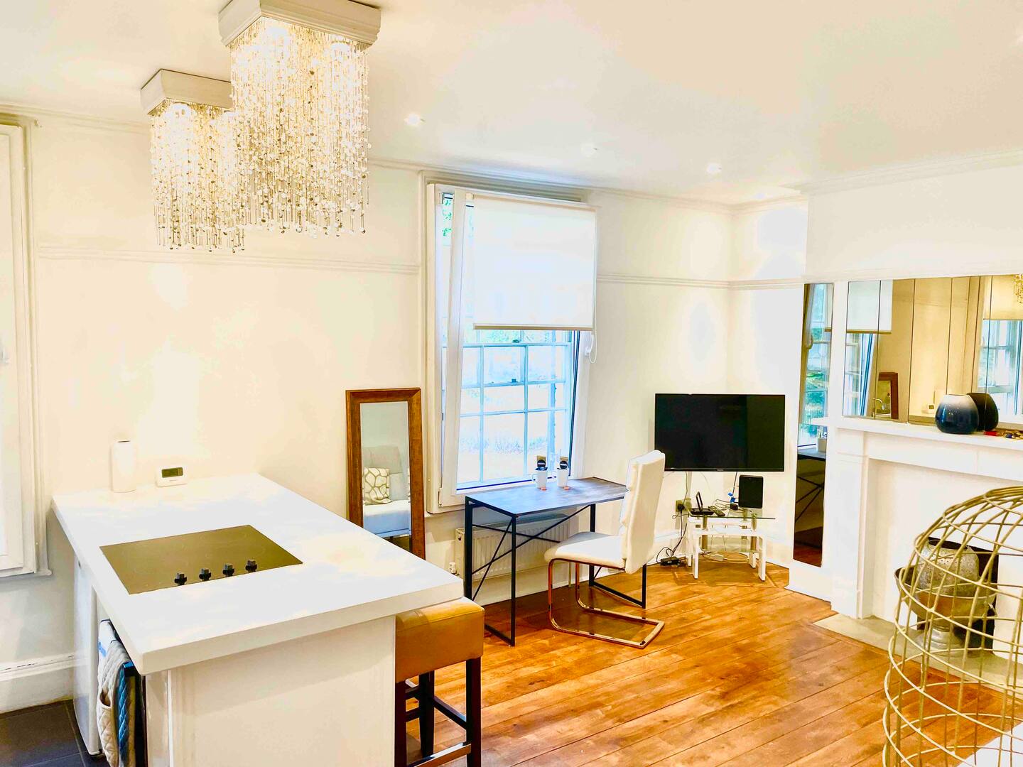 Seating and dining area of the central Cambridge serviced apartment